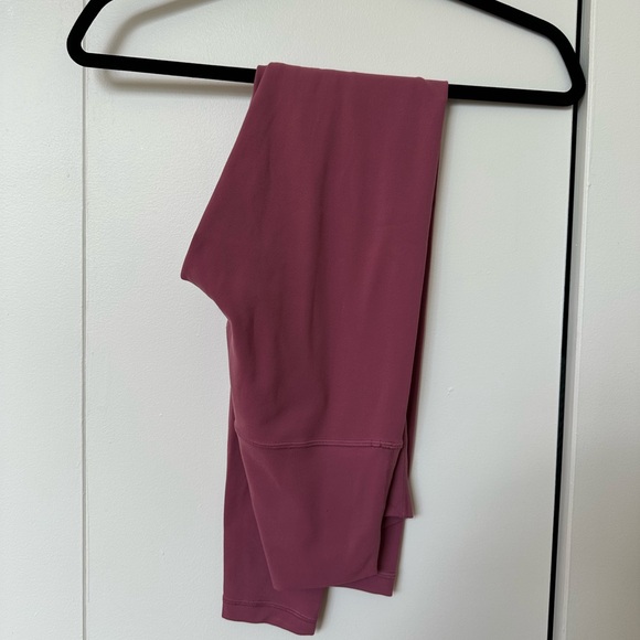 Lululemon 28” align high rise leggings - Picture 2 of 4